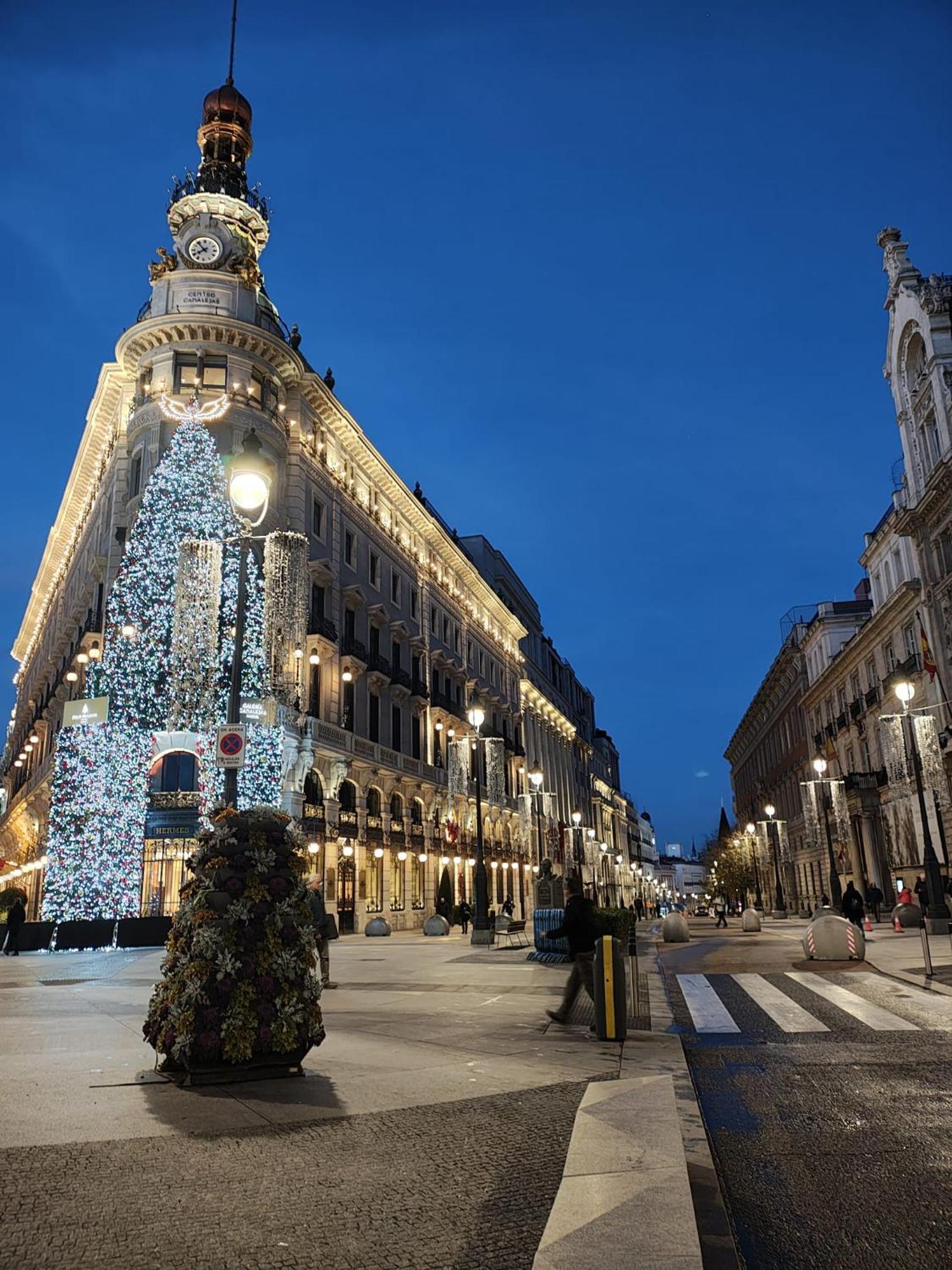 Ch Cruz Madrid Hotel Exterior photo